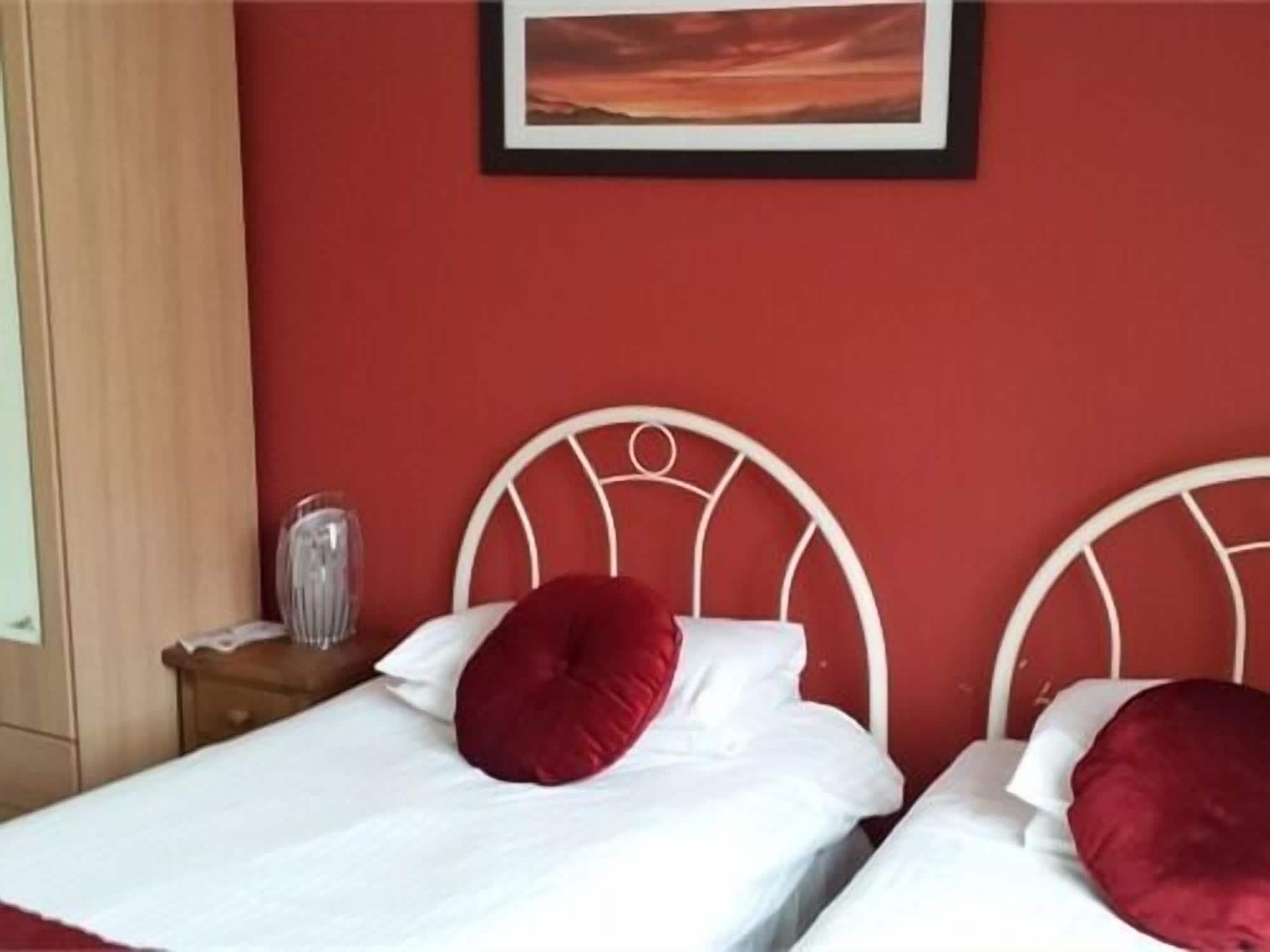 Rosemount Palace Bed and Breakfast Aberdeen Esterno foto