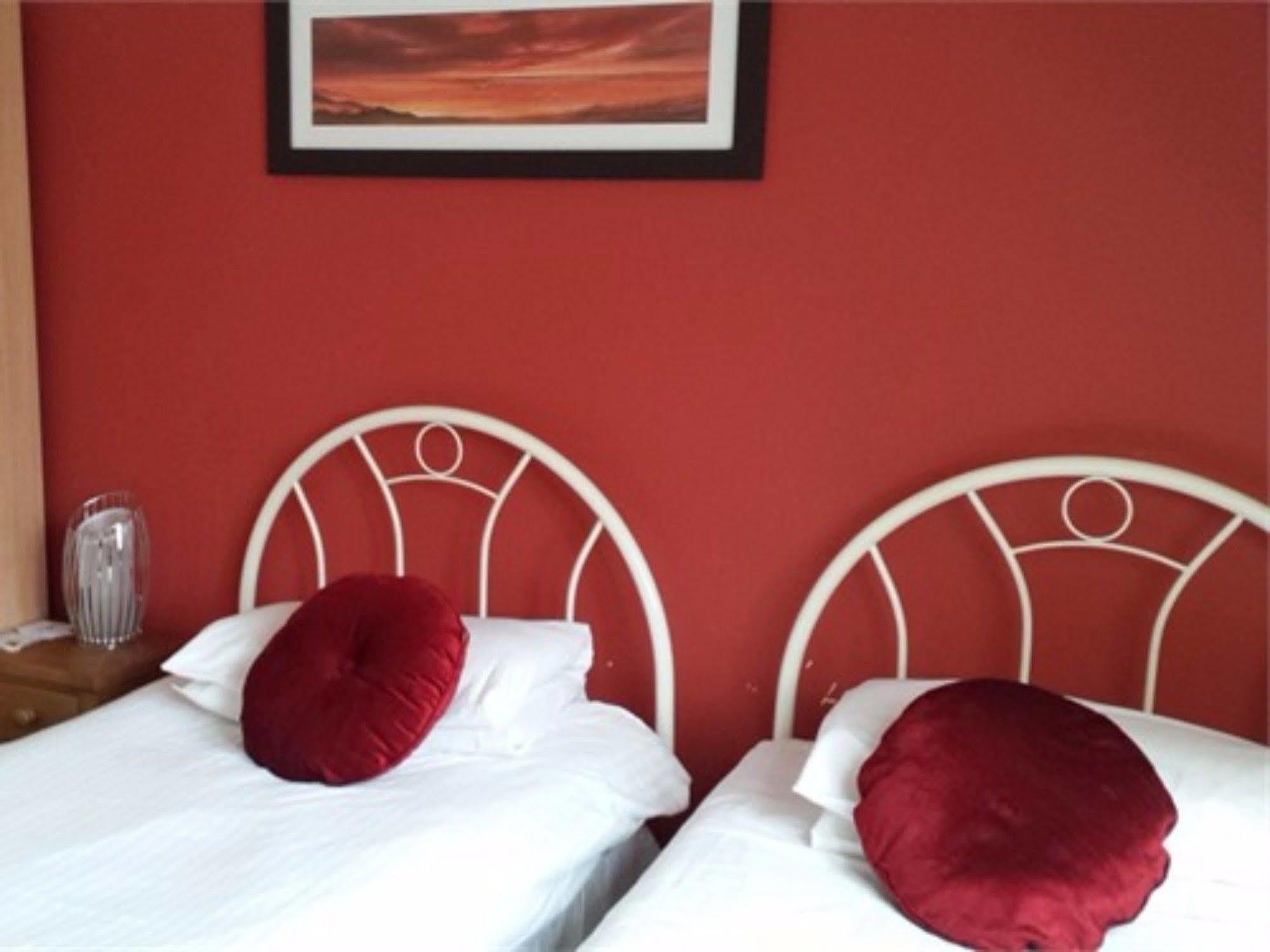 Rosemount Palace Bed and Breakfast Aberdeen Esterno foto