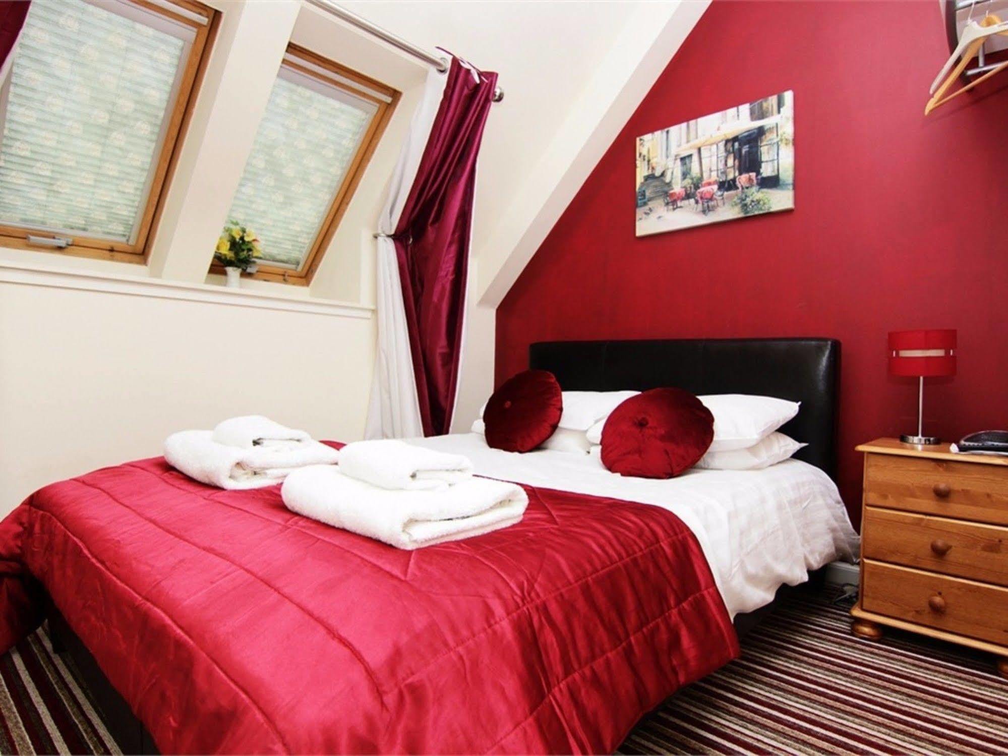 Rosemount Palace Bed and Breakfast Aberdeen Esterno foto