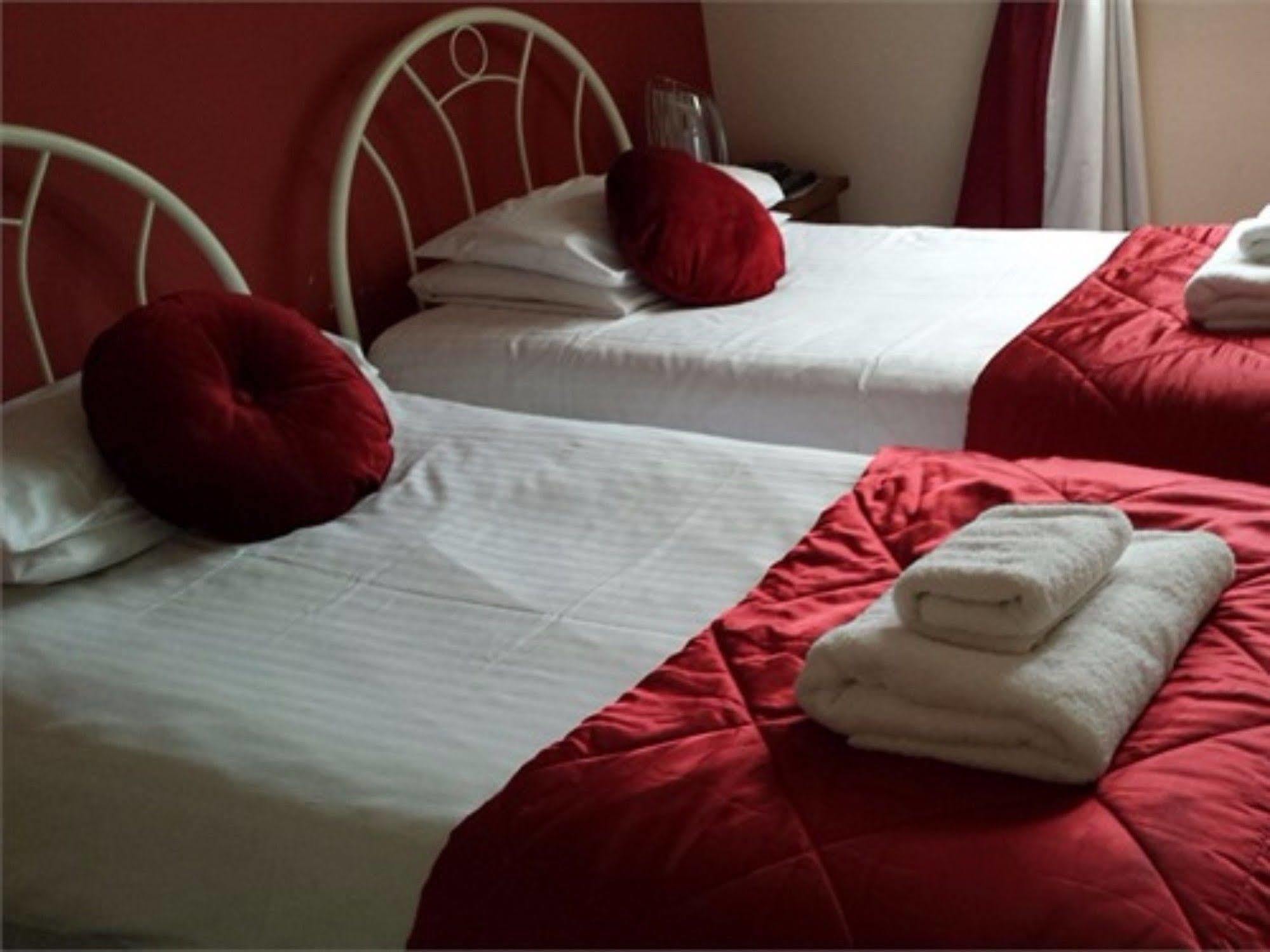 Rosemount Palace Bed and Breakfast Aberdeen Esterno foto